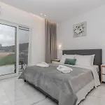 דירה Orizzonte - First Floor With Shared Pool & Amazing View
