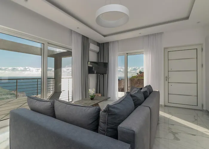 Appartement Orizzonte - First Floor With Shared Pool & Amazing View Keri