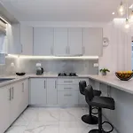 Apartamento Orizzonte - First Floor With Shared Pool & Amazing View *