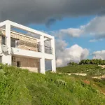 Orizzonte - First Floor With Shared Pool & Amazing View *