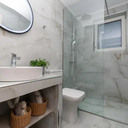 Appartement Orizzonte - First Floor With Shared Pool & Amazing View *